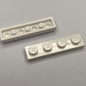 COBI: Plate 1 x 4 (with Solid Pins) - white (bialy)