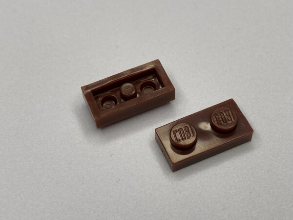 COBI: Plate 1 x 2 (with Mold Pip Side, Solid Pin) - dark brown (ciemny braz)