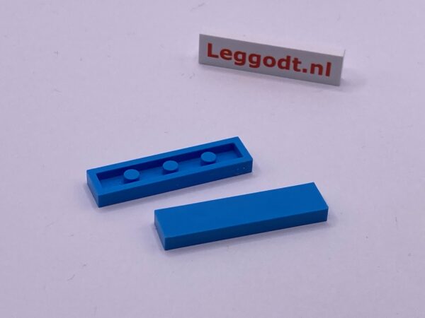 COBI: Tile 1 x 4 without Groove (with Solid Pins) - medium blue