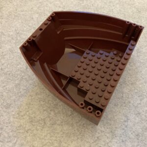 COBI: Ship, Stern 15 x 16 x 4 2/3 - dark brown (ciemny braz)