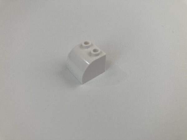 COBI: Roof Brick 2 x 2 x 1 1/3 Curved with Hollow Back - white (bialy)