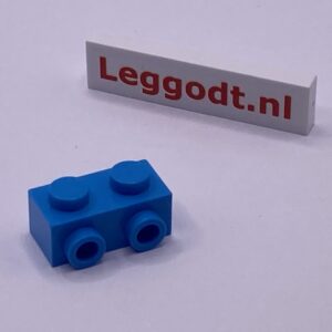 COBI: Brick, Modified 1 x 2 x 2/3 with Pivots on the Side - light blue (jasnoniebieski)