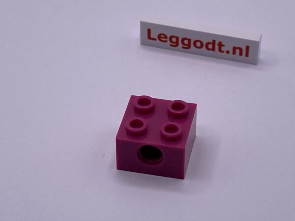 COBI: Technic, Brick 2 x 2 with Round Axle Hole - dark pink (ciemny róz)