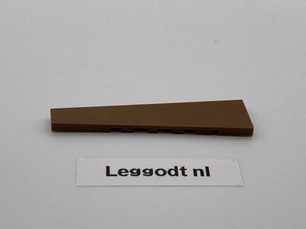 COBI: Wedge Tile 2 x 8 Open Right (Prawidlowy) - brown (brazowy)