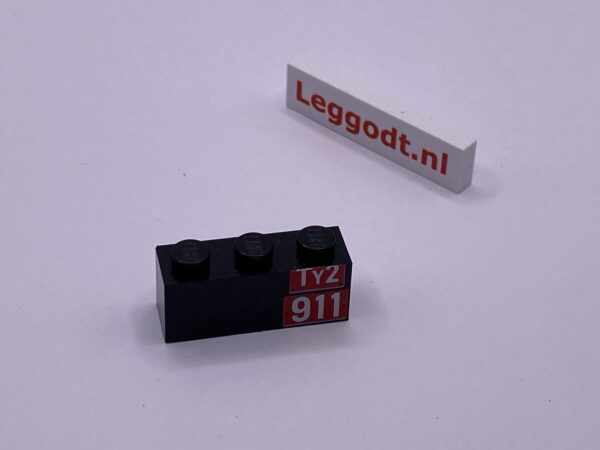 COBI: Pad printed Brick 1 x 3 with "Ty2 911" Right (Prawy) - black (czarny)