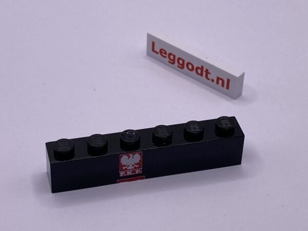 COBI: Pad printed Brick 1 x 6 with "P.K.P." Left (Lewy) - black (czarny)