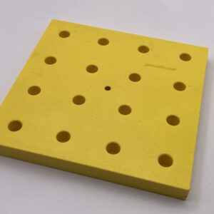 PLASTICANT: Plate 4 x 4 - yellow