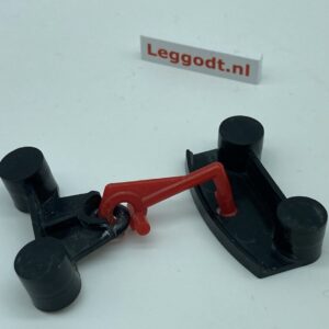 PLASTICANT: Trailer Hitch with Red Hook - black