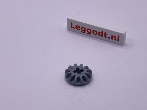 COBI: Technic, Gear 12 Tooth with Axle Connector (Solid) - new grey (nowy szary)