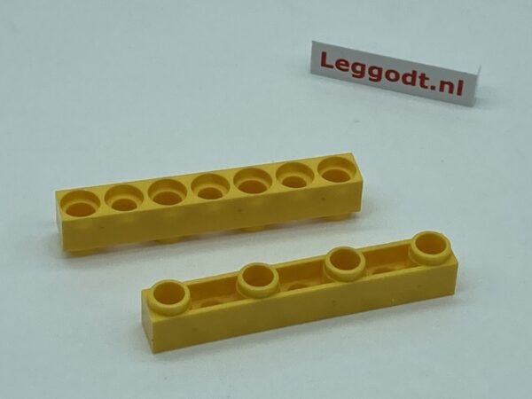 PHILIFORM: 7-gats strip - geel